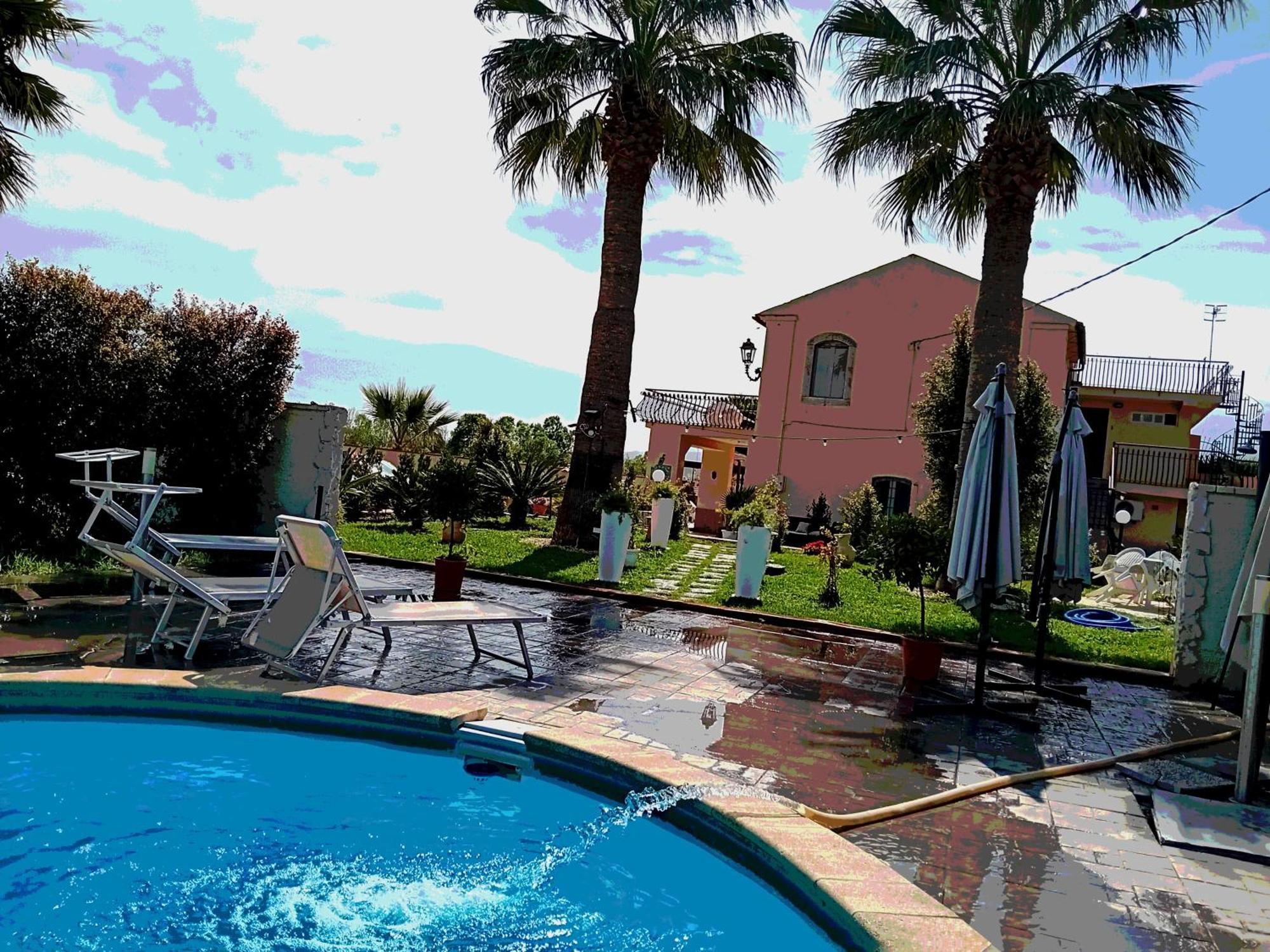 Villa Laura Apartment Giardini Naxos Exterior photo